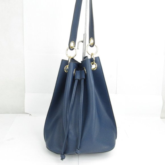 Drawstring Design Tassel Detail Bucket Bag - Picture 3 of 4